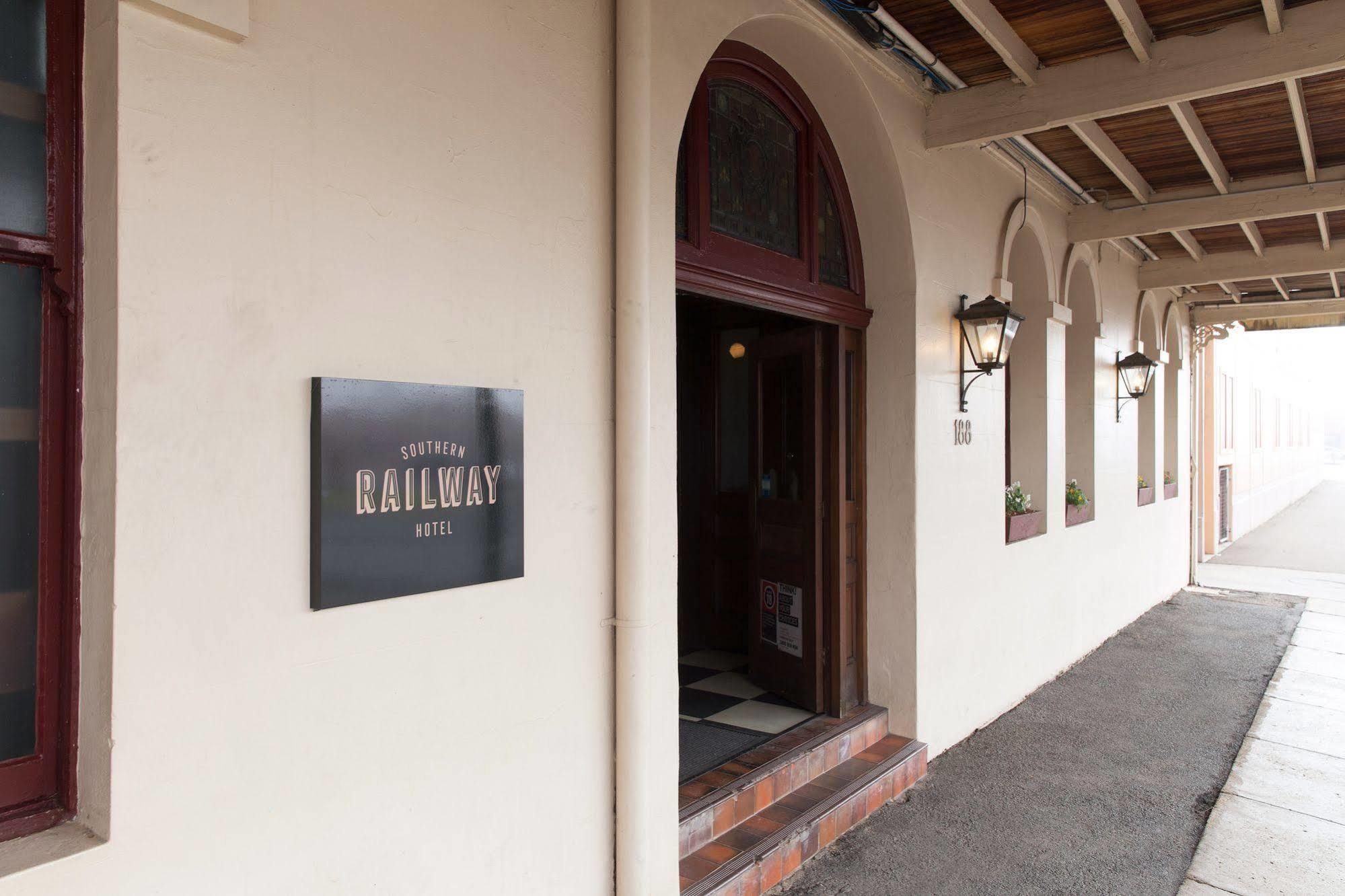 Southern Railway Hotel Goulburn Ngoại thất bức ảnh