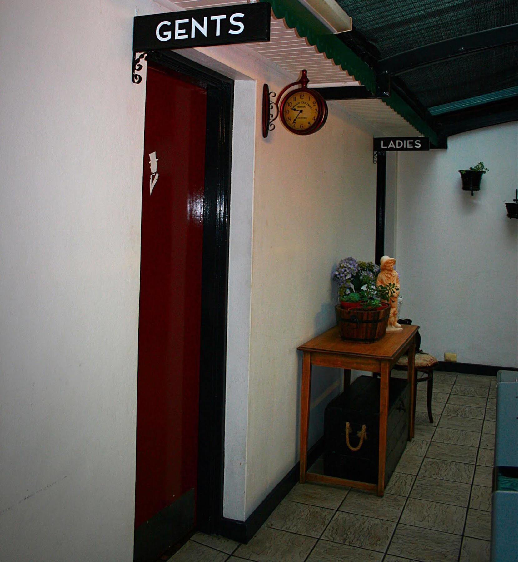 Southern Railway Hotel Goulburn Ngoại thất bức ảnh