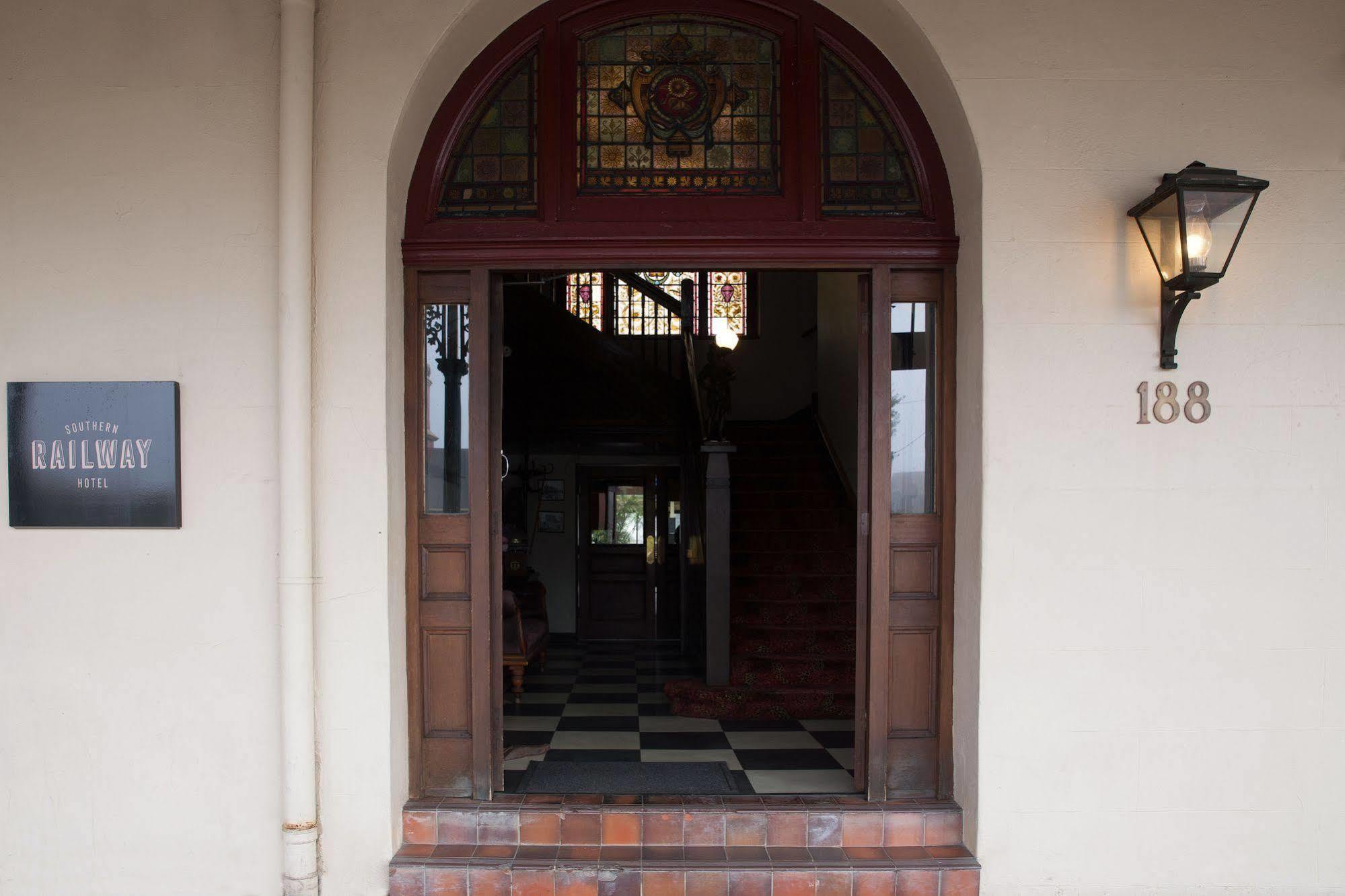 Southern Railway Hotel Goulburn Ngoại thất bức ảnh